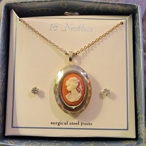 New In Box Vintage Classic Cameo Locket Necklace with Stud Earrings - Gold Tone